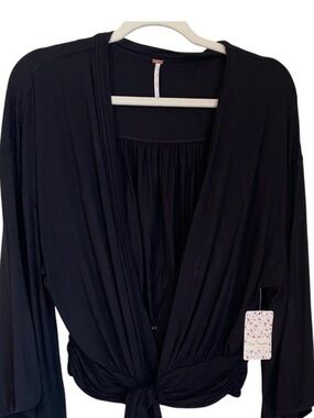 Free People That's A Wrap Top Black Size L Kimono Sleeve Plunging V-Neck